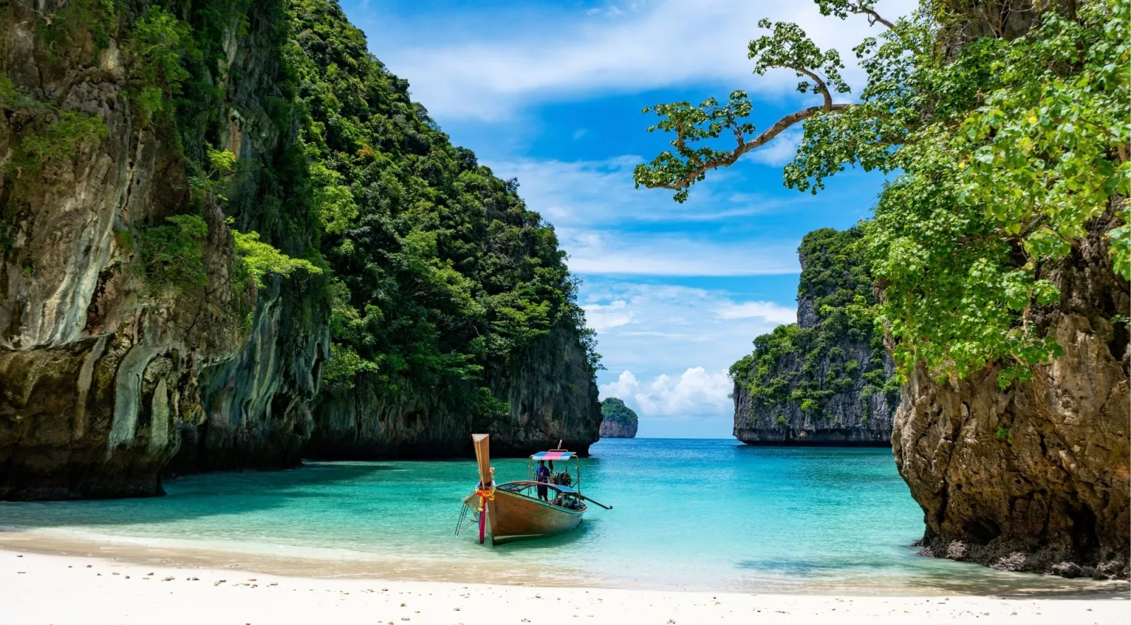 Coron: Super Ultimate Day Tour 7 Highlights & Lagoon Hopping